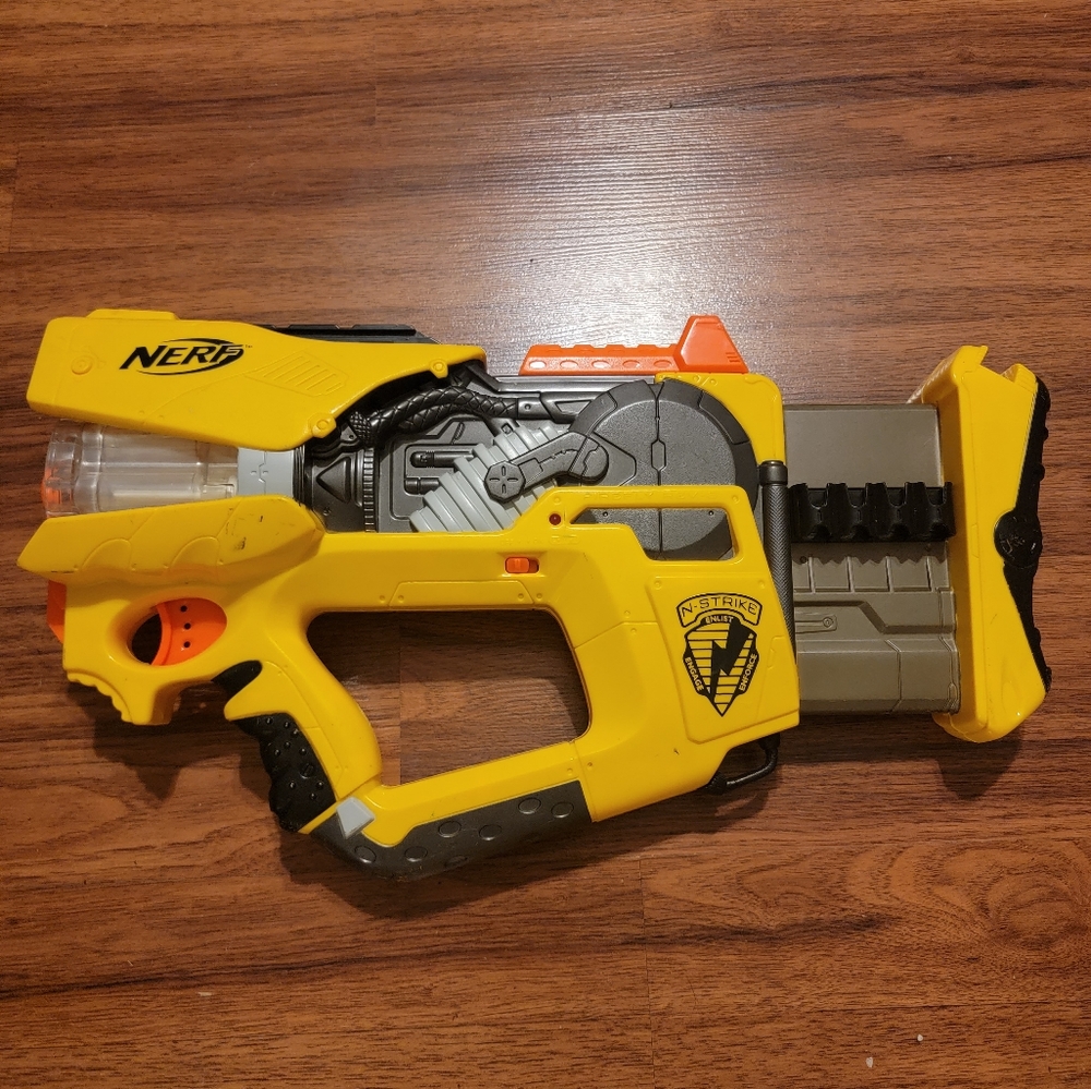 Nerf N-Strike Firefly Heavy Pump Dart Gun
